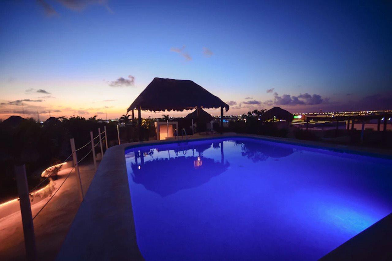 Encanto Riviera Condo Hotel Playa del Carmen Esterno foto