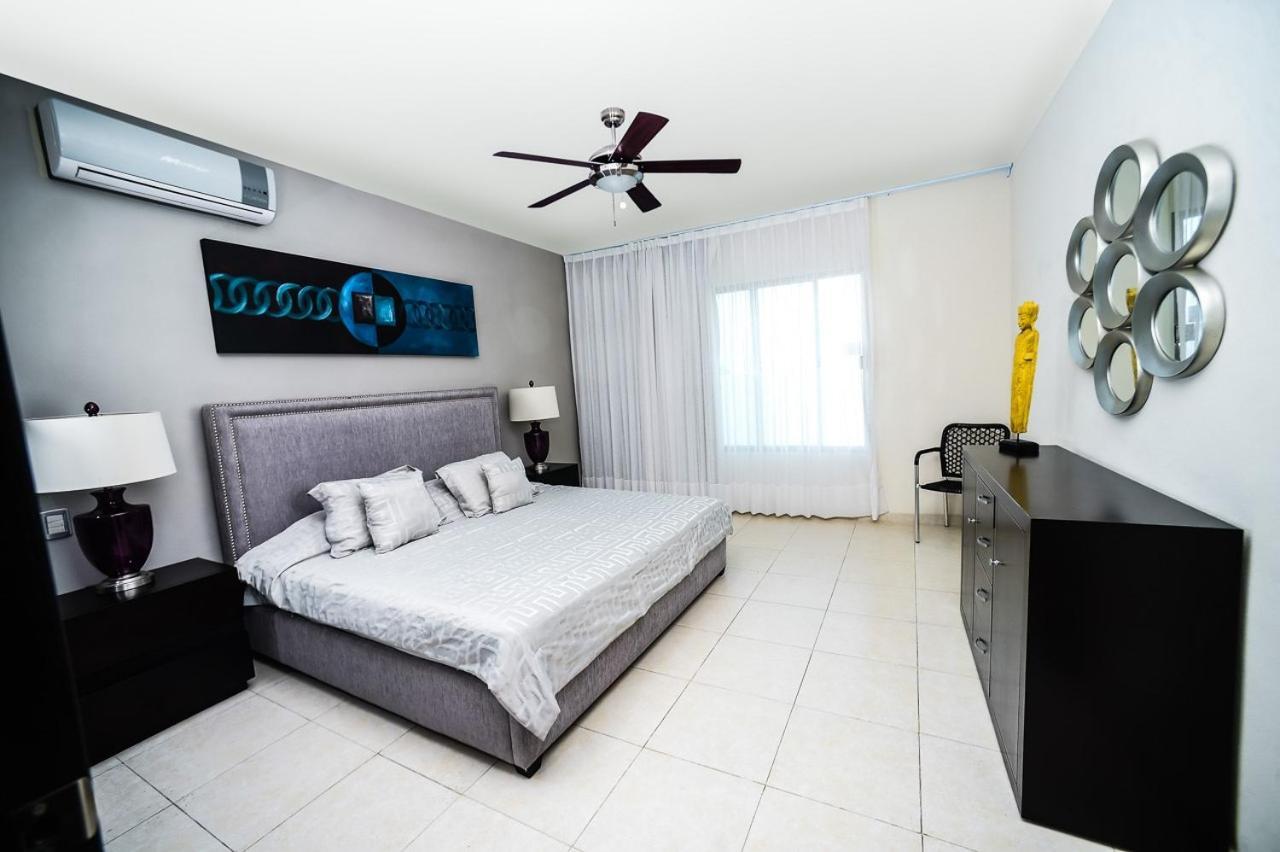 Encanto Riviera Condo Hotel Playa del Carmen Esterno foto