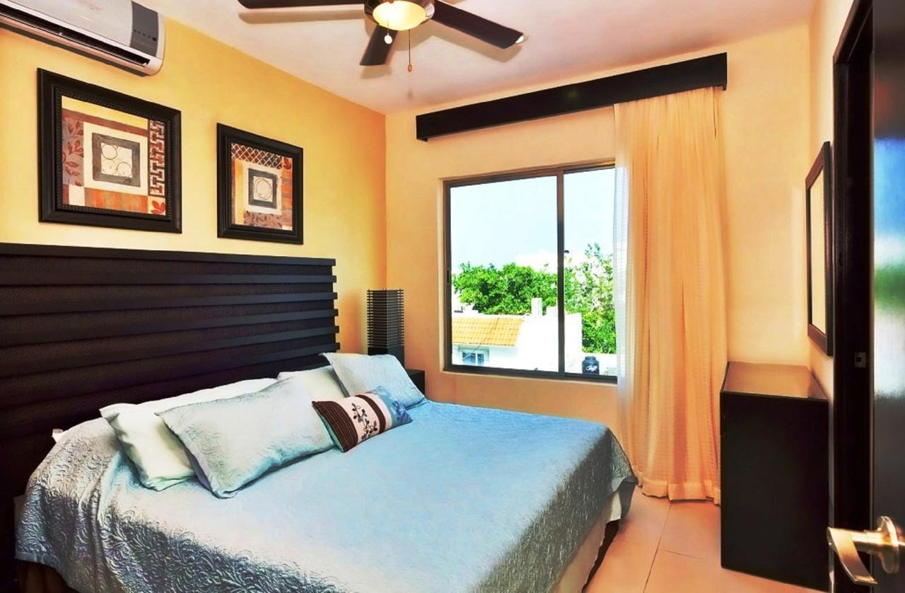 Encanto Riviera Condo Hotel Playa del Carmen Esterno foto